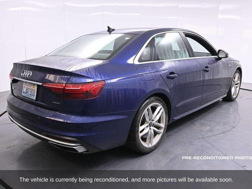 2023 Audi A4 45 S line Premium Plus