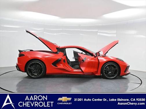 2020 Chevrolet Corvette Stingray w/2LT