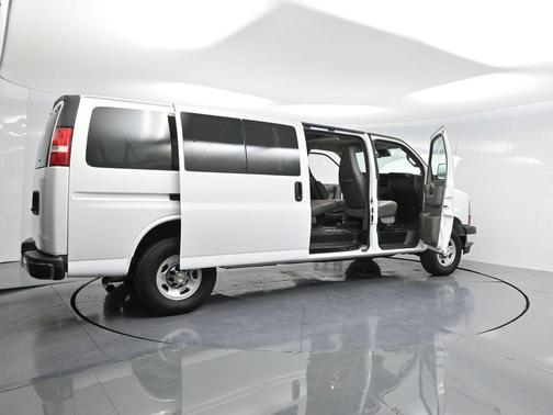 2024 Chevrolet Express 3500 RWD 3500 Extended Wheelbase LT
