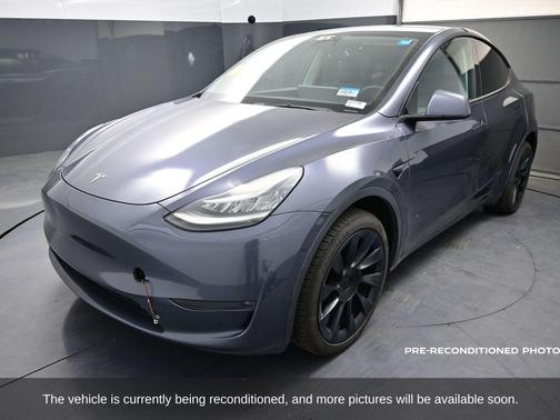 2023 Tesla Model Y Long Range Dual Motor All-Wheel Drive