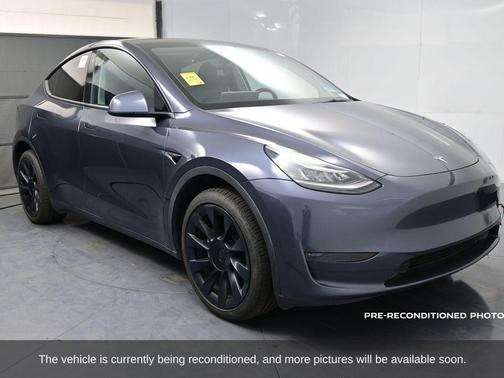 2023 Tesla Model Y Long Range Dual Motor All-Wheel Drive