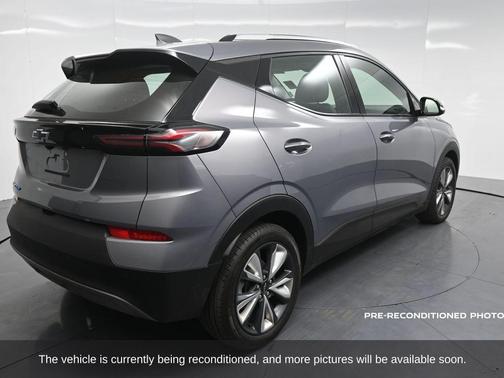 2023 Chevrolet Bolt EUV FWD LT