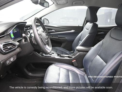 2023 Chevrolet Bolt EUV FWD LT