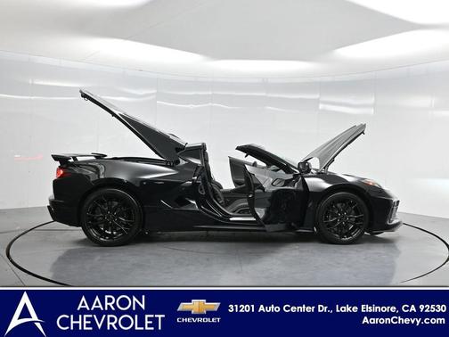 2026 Chevrolet Corvette Stingray w/2LT