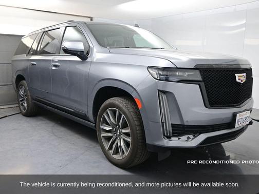 2022 Cadillac Escalade ESV Sport Platinum