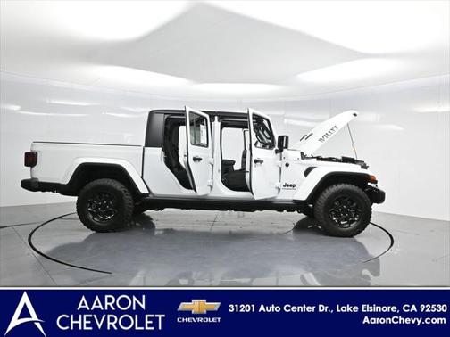 2023 Jeep Gladiator Willys 4x4