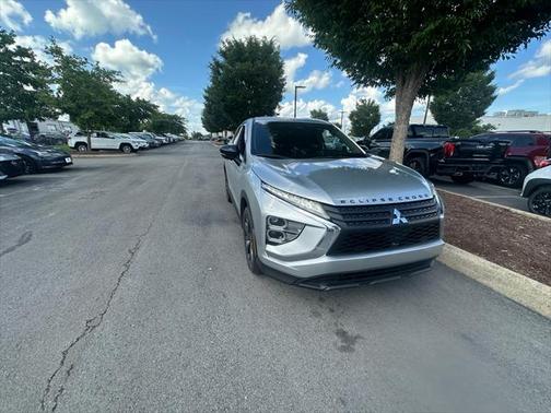 2023 Mitsubishi Eclipse Cross LE