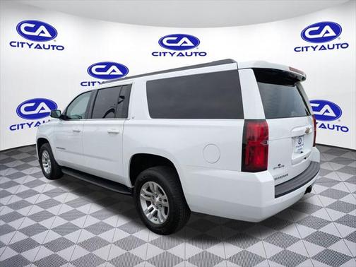 2018 Chevrolet Suburban LT