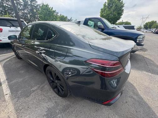 2023 Genesis G70 3.3T RWD
