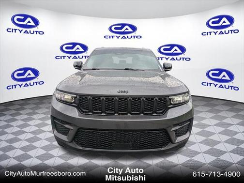 2022 Jeep Grand Cherokee Altitude