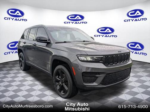 2022 Jeep Grand Cherokee Altitude