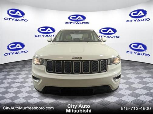 2020 Jeep Grand Cherokee Laredo