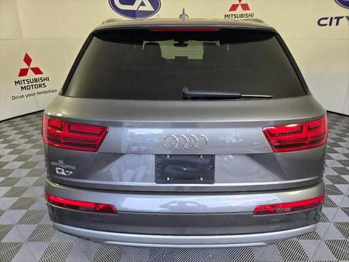 2019 Audi Q7 55 Premium Plus