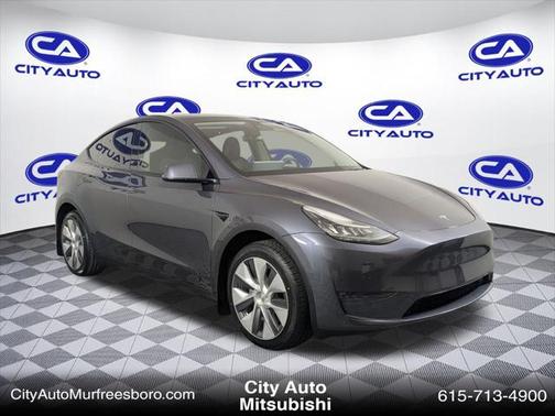 2022 Tesla Model Y Long Range Dual Motor All-Wheel Drive