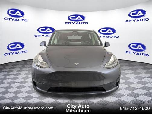 2022 Tesla Model Y Long Range Dual Motor All-Wheel Drive