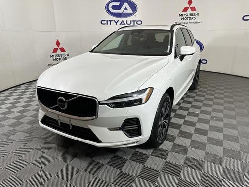2023 Volvo XC60 B5 Core