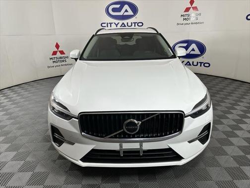 2023 Volvo XC60 B5 Core