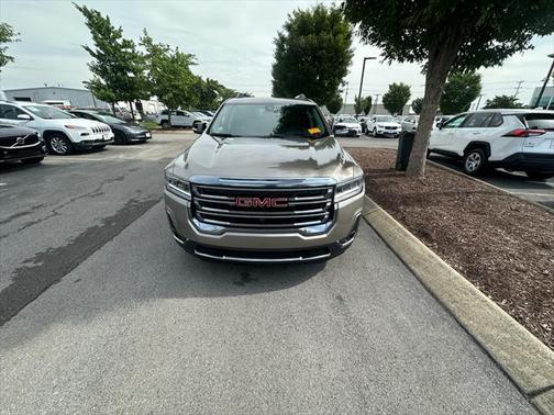 2023 GMC Acadia AWD AT4
