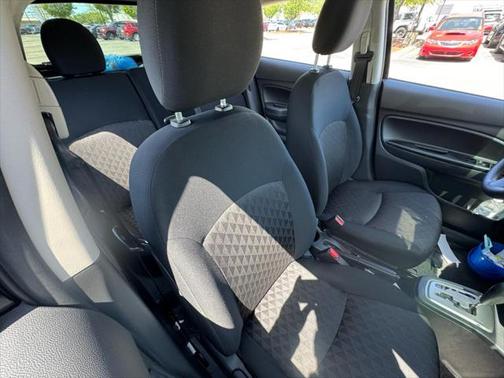 2023 Mitsubishi Mirage ES