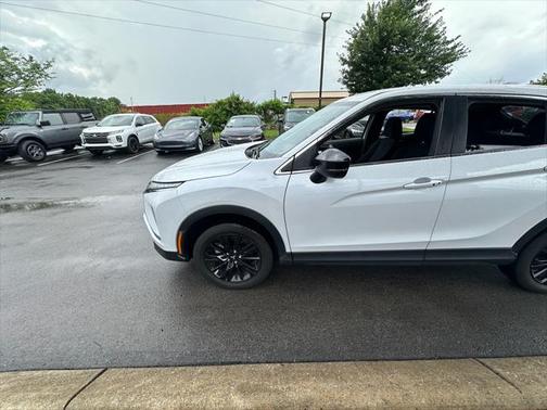 2024 Mitsubishi Eclipse Cross LE