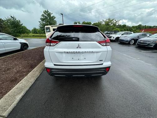 2024 Mitsubishi Eclipse Cross LE