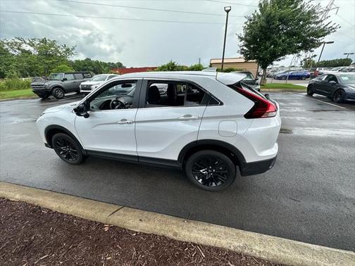 2024 Mitsubishi Eclipse Cross LE