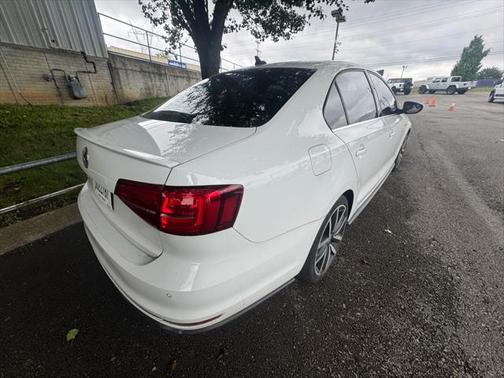 2018 Volkswagen Jetta 2.0T GLI