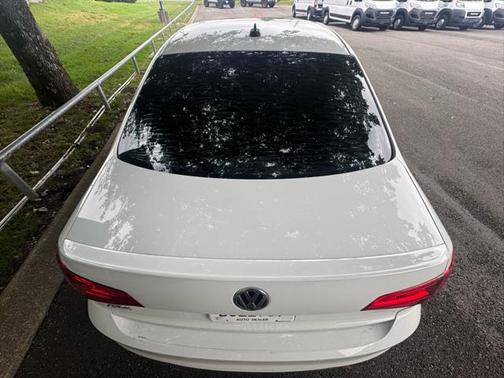 2018 Volkswagen Jetta 2.0T GLI