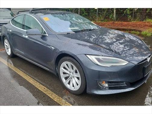 2020 Tesla Model S Long Range