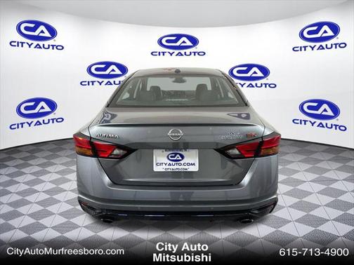2023 Nissan Altima SR FWD