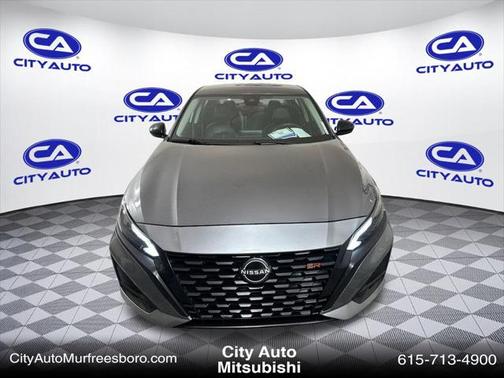 2023 Nissan Altima SR FWD