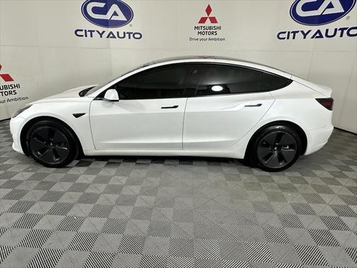 2023 Tesla Model 3 Standard Range