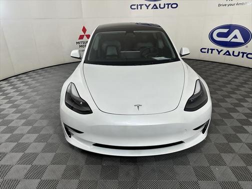 2023 Tesla Model 3 Standard Range