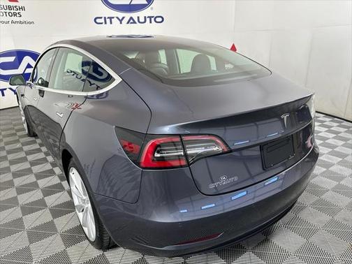 2020 Tesla Model 3 Long Range