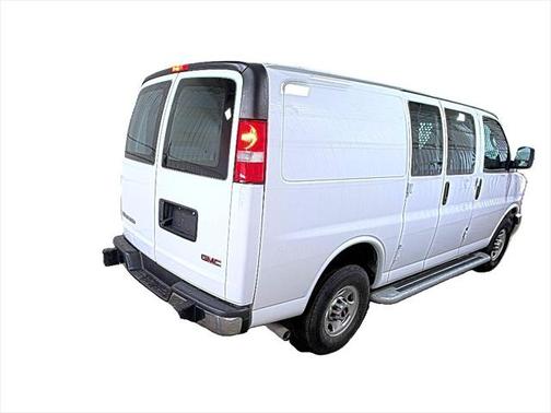 2023 GMC Savana 2500 Work Van