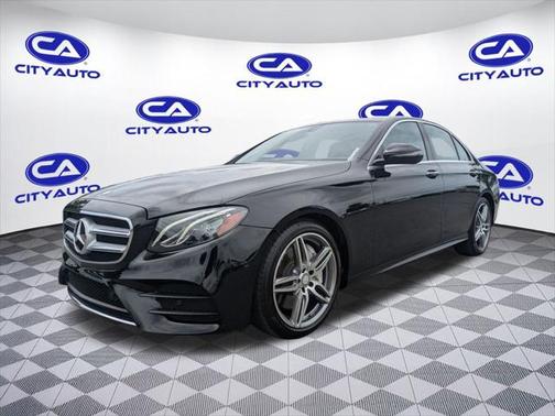 2017 Mercedes-Benz E-Class Sport