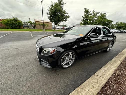 2017 Mercedes-Benz E-Class Sport