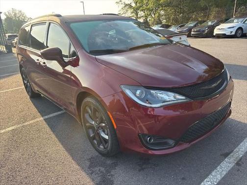 2019 Chrysler Pacifica Touring-L Plus
