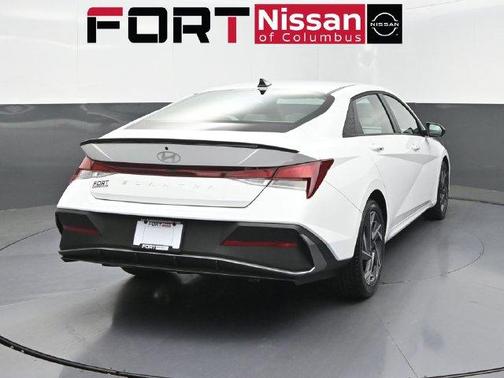 White 2025 Hyundai ELANTRA SEL Sport