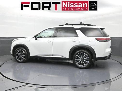 Pearl 2026 Nissan Pathfinder Platinum