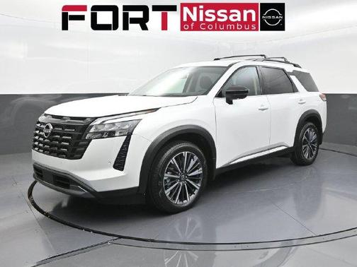 Pearl 2026 Nissan Pathfinder Platinum
