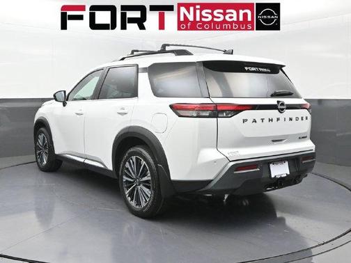 Pearl 2026 Nissan Pathfinder Platinum
