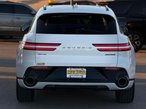 2022 Genesis GV70 3.5T AWD Sport