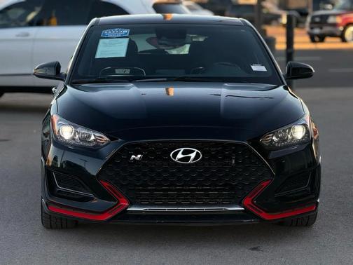 2022 Hyundai Veloster N Base