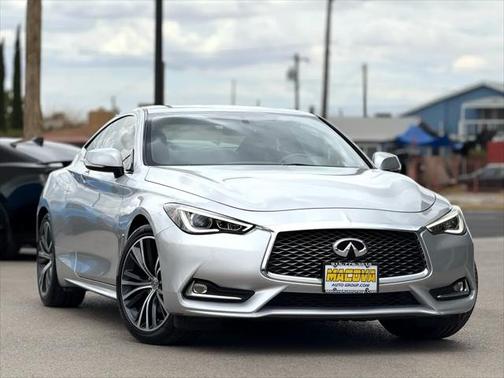 2018 INFINITI Q60 2.0t LUXE