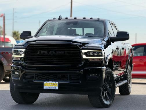 2020 RAM 2500 Laramie Mega Cab 4X4 6'4' Box