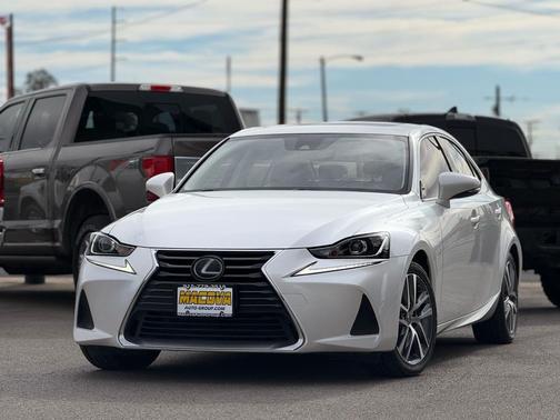 2019 Lexus IS 300 Base