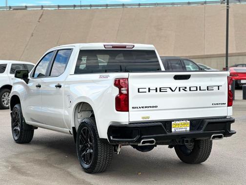 2024 Chevrolet Silverado 1500 Custom Trail Boss