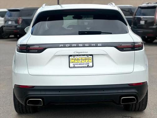 2019 Porsche Cayenne Base