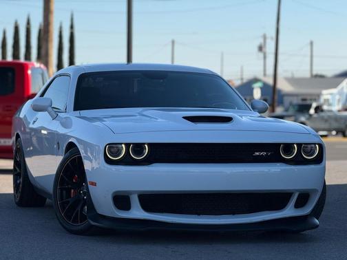 2015 Dodge Challenger SRT Hellcat